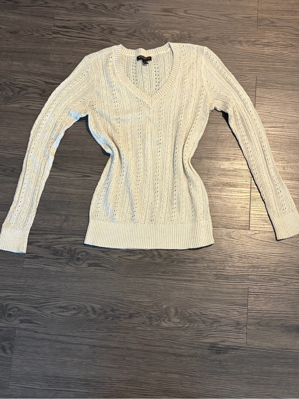 Banana Republic Cream Cable V-Neck Sweater